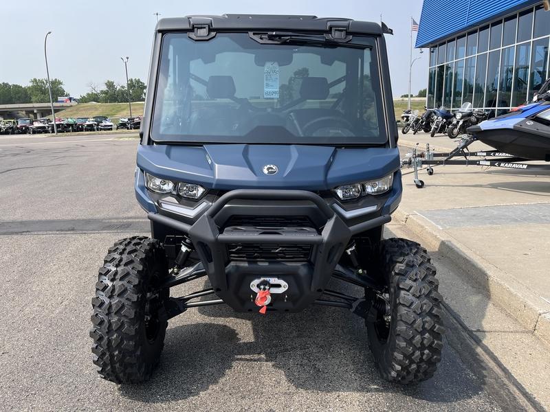 2026 CAN-AM Defender 6x6 Limited UTV