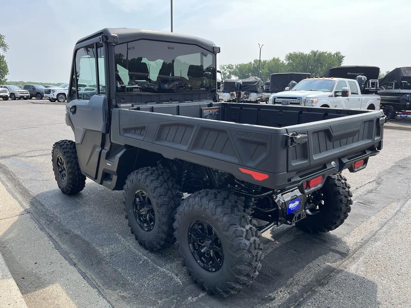 2026 CAN-AM Defender 6x6 Limited UTV