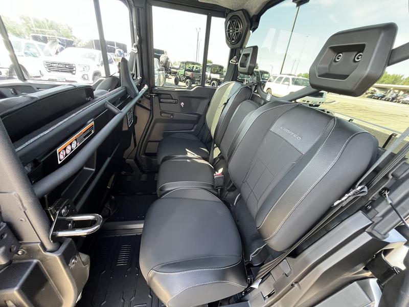2026 CAN-AM Defender MAX Limited HD11 UTV
