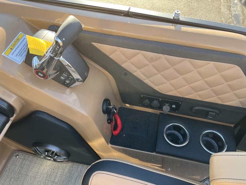 2026 GODFREY PONTOON BOATS AP 255 DFLW BOATS
