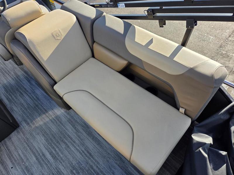 2026 GODFREY PONTOON BOATS Sweetwater 2286 DT BOATS