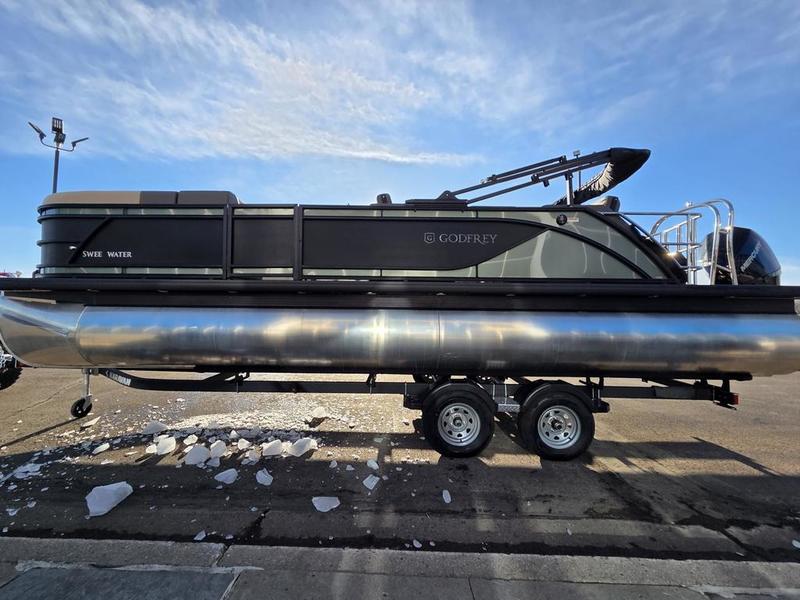 2026 GODFREY PONTOON BOATS Sweetwater 2286 DT BOATS