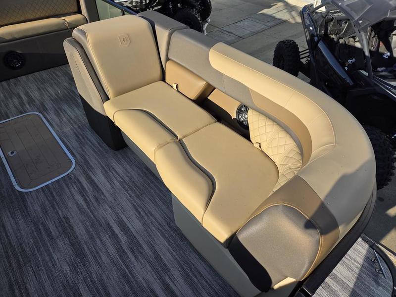 2026 GODFREY PONTOON BOATS Sweetwater 2286 DT BOATS