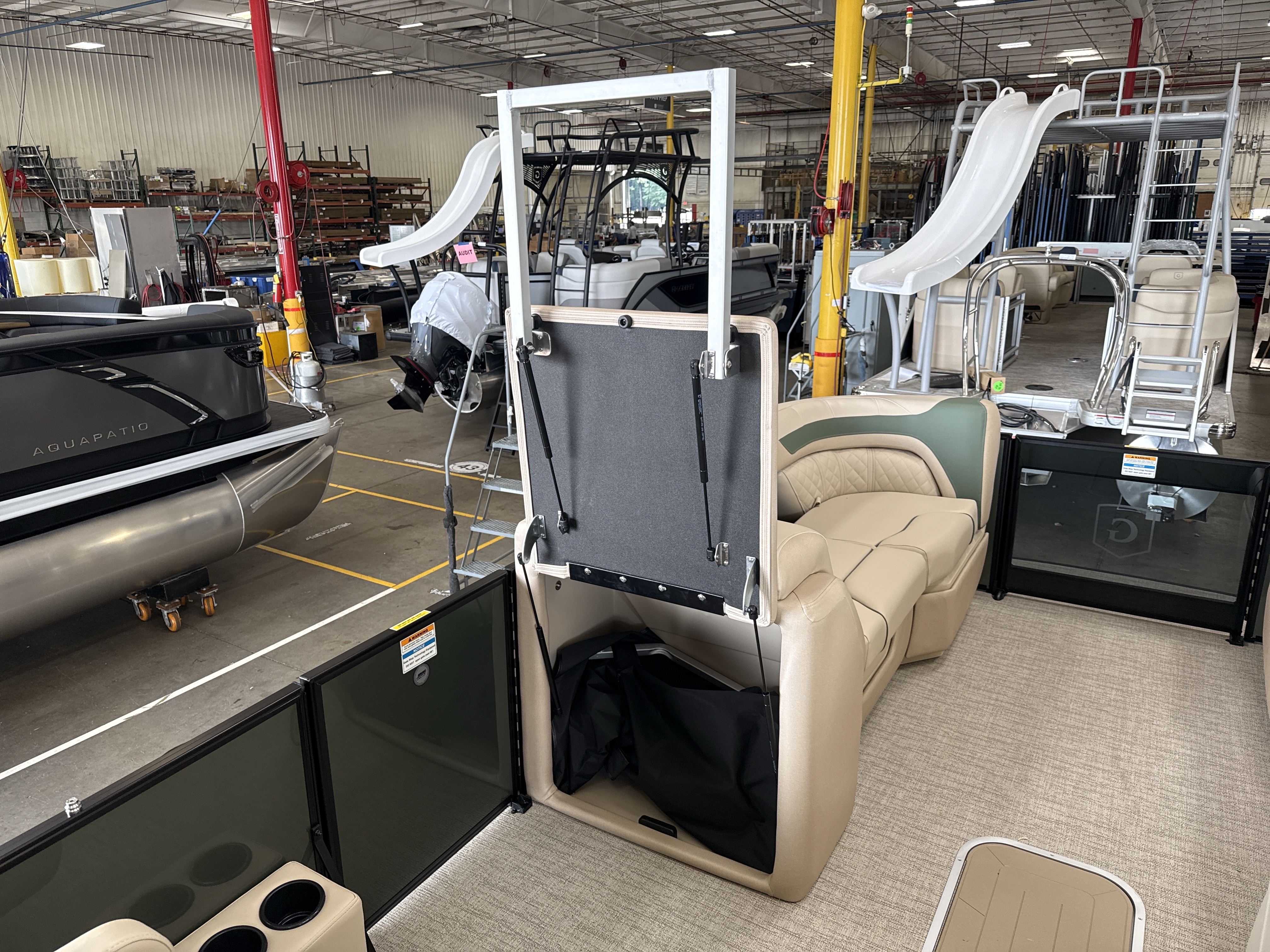 2026 GODFREY PONTOON BOATS Sweetwater 2286 SFLC BOATS