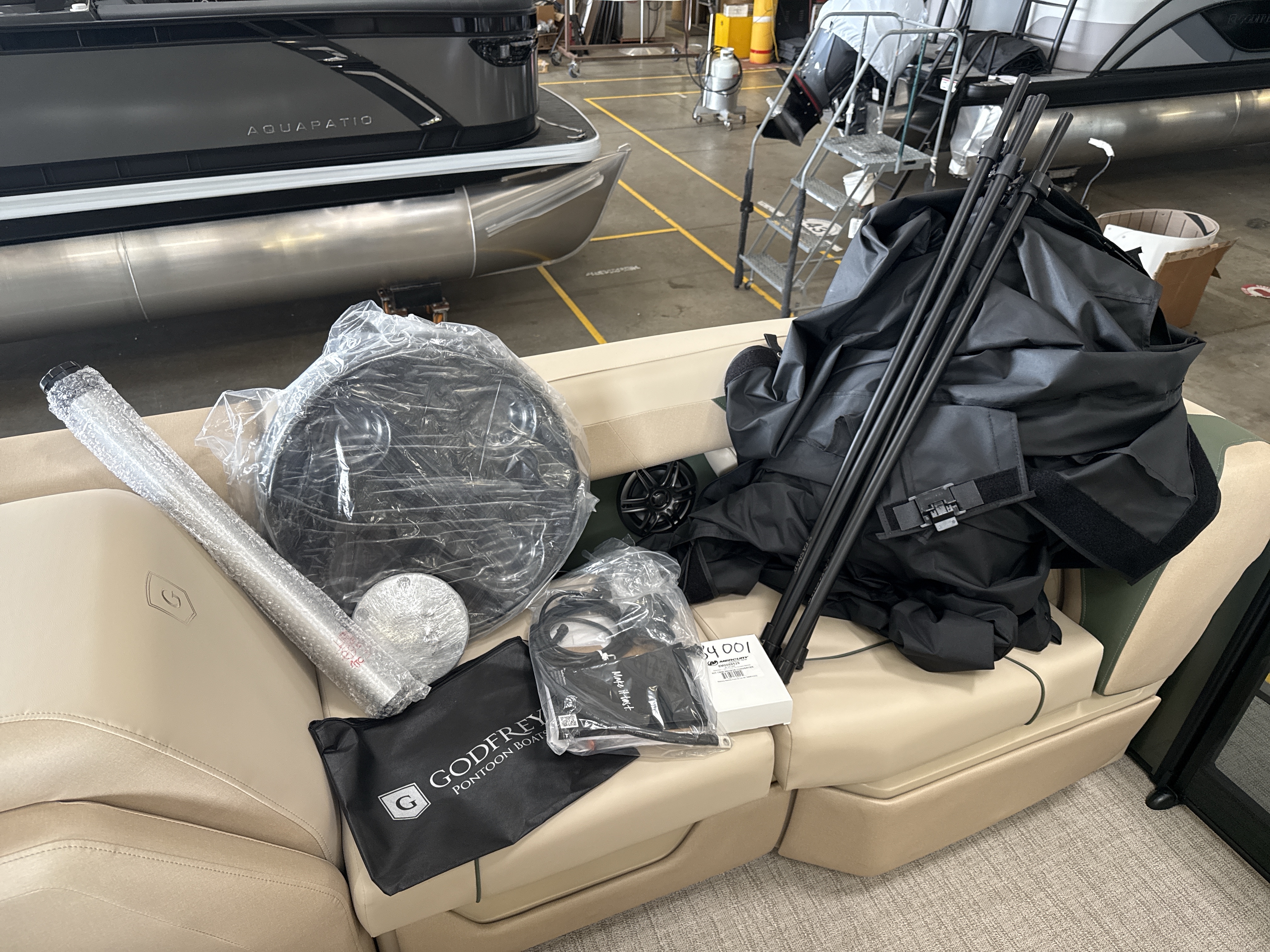 2026 GODFREY PONTOON BOATS Sweetwater 2286 SFLC BOATS