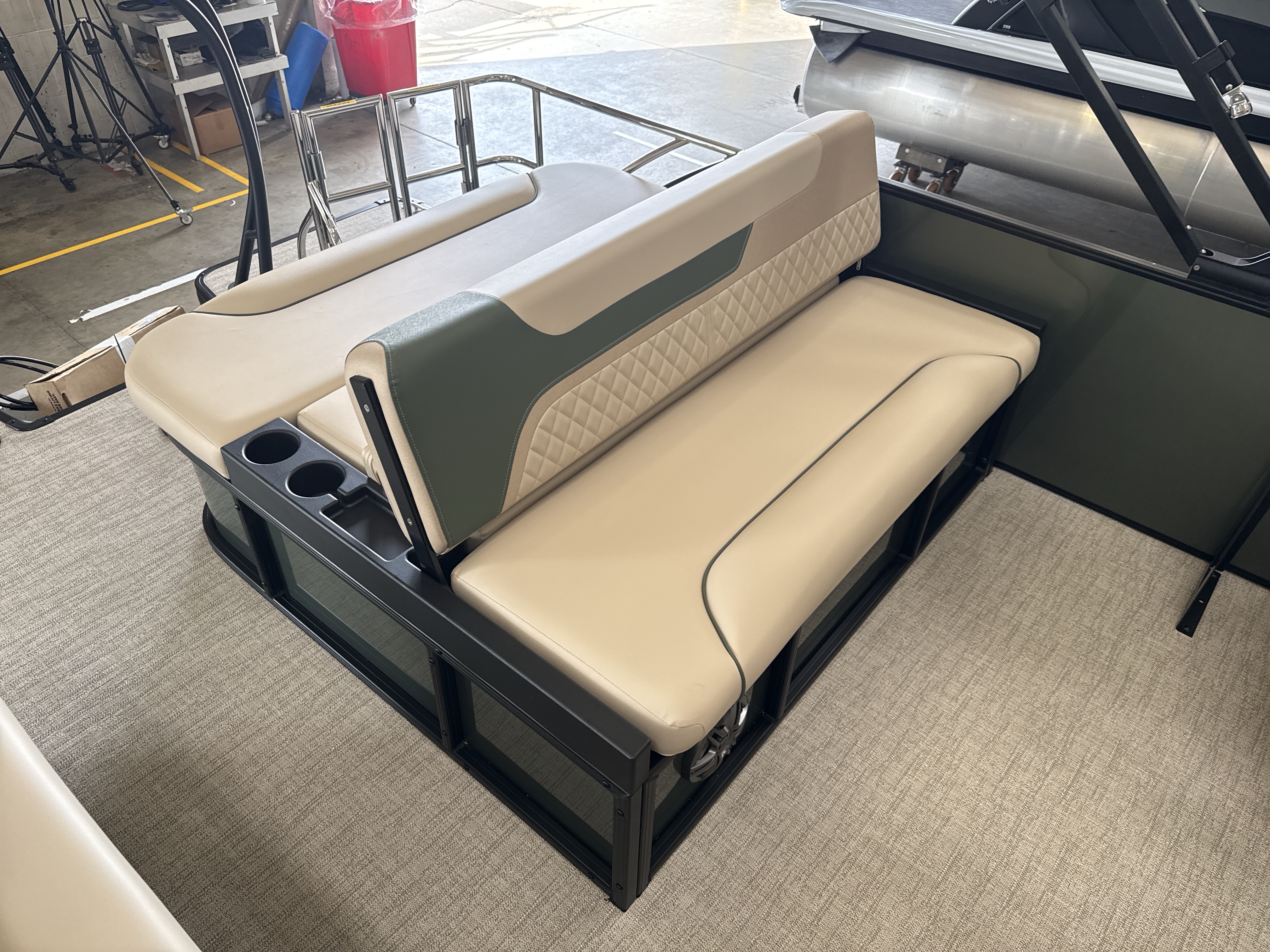 2026 GODFREY PONTOON BOATS Sweetwater 2286 SFLC BOATS