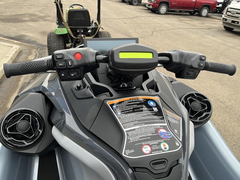 2026 SEA-DOO RXT-X 325 WATERCRAFT