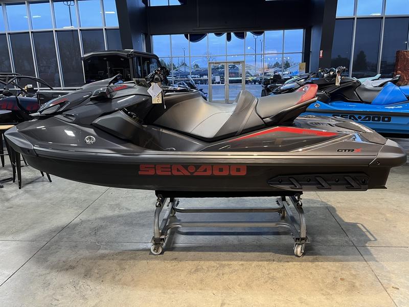 2026 SEA-DOO GTR-X 300 WATERCRAFT