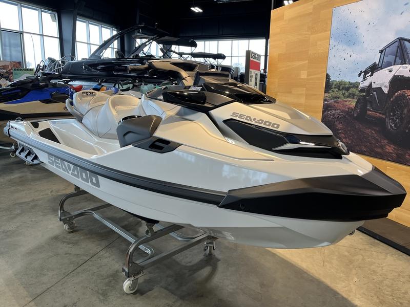 2026 SEA-DOO GTX Limited 325 WATERCRAFT