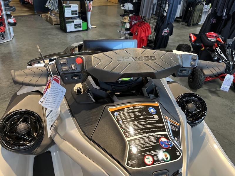 2026 SEA-DOO GTX Limited 325 WATERCRAFT