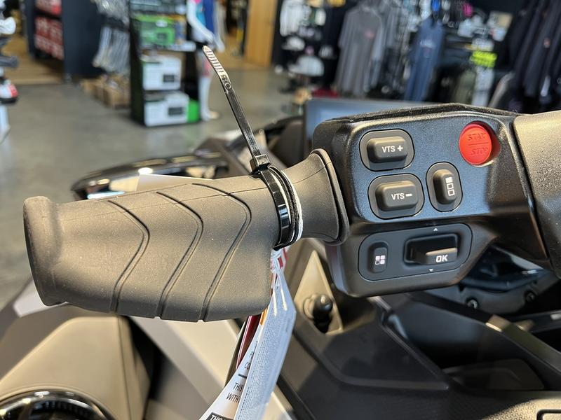 2026 SEA-DOO GTX Limited 325 WATERCRAFT