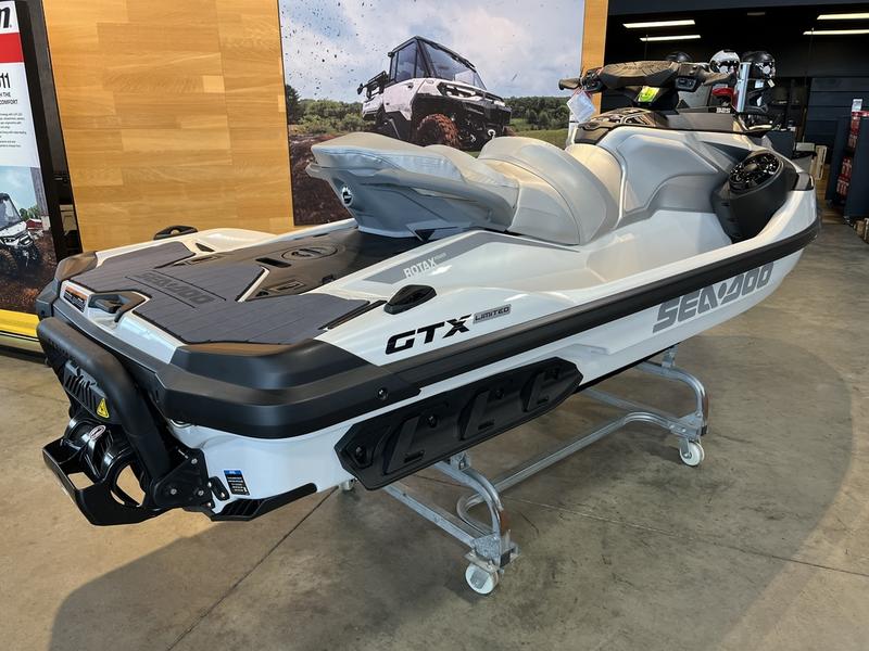 2026 SEA-DOO GTX Limited 325 WATERCRAFT
