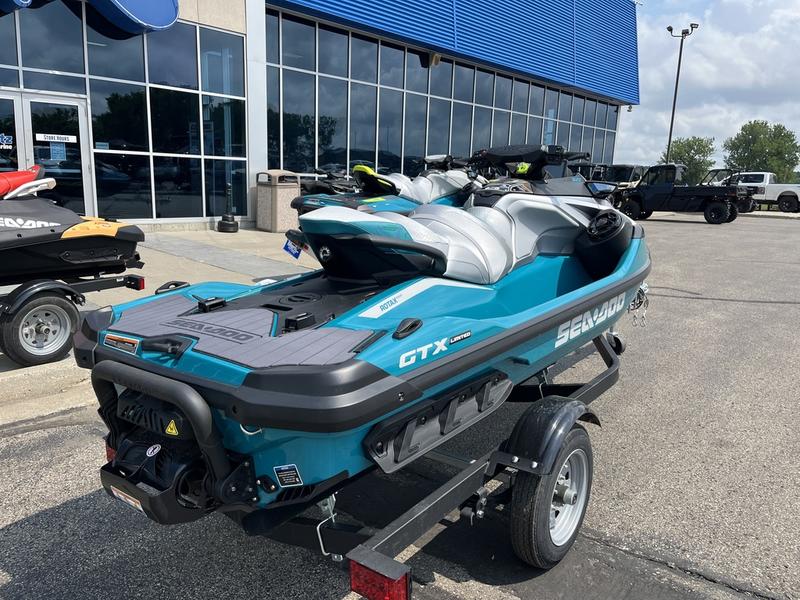 2026 SEA-DOO GTX Limited 325 WATERCRAFT