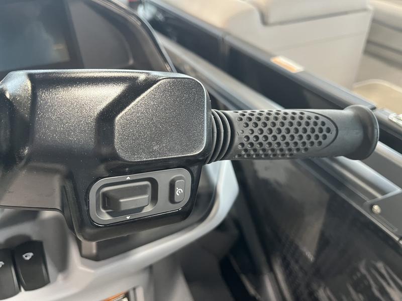 2026 SEA-DOO 46TK SWITCH BOATS