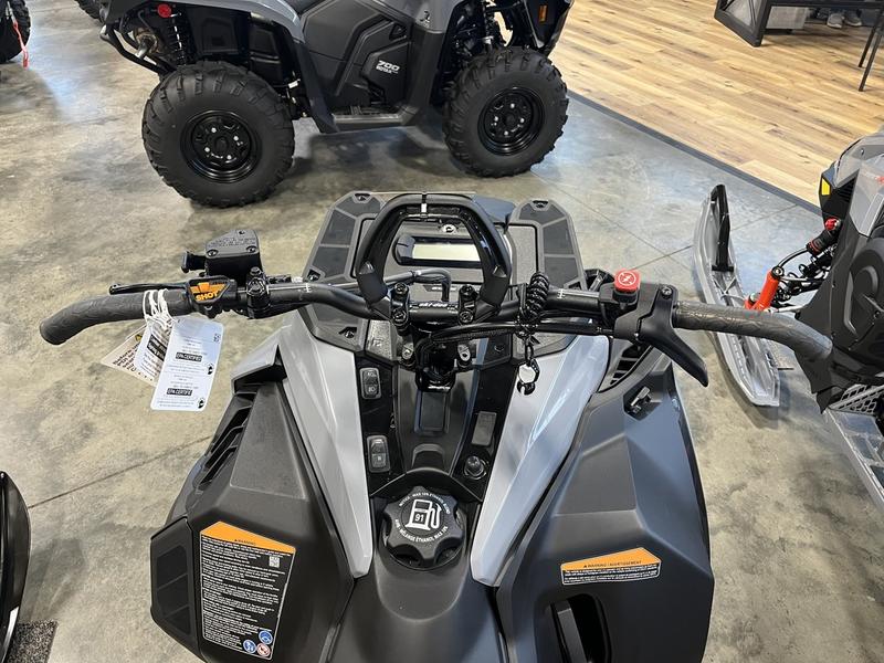 2026 SKI-DOO Summit Adrenaline with Edge Package 165 850 E-TEC Turbo R PowderMax X-Light with FlexEdge 3.0 SNOWMOBILES