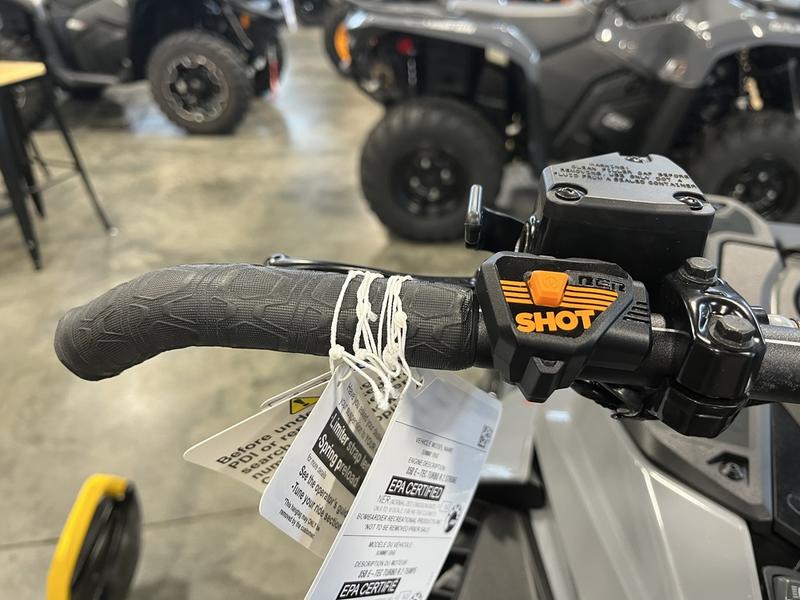 2026 SKI-DOO Summit Adrenaline with Edge Package 165 850 E-TEC Turbo R PowderMax X-Light with FlexEdge 3.0 SNOWMOBILES