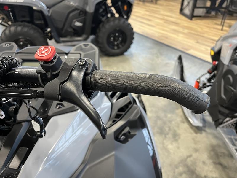 2026 SKI-DOO Summit Adrenaline with Edge Package 165 850 E-TEC Turbo R PowderMax X-Light with FlexEdge 3.0 SNOWMOBILES