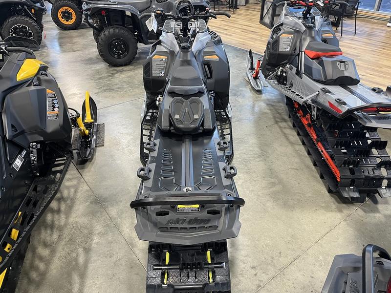 2026 SKI-DOO Summit Adrenaline with Edge Package 165 850 E-TEC Turbo R PowderMax X-Light with FlexEdge 3.0 SNOWMOBILES