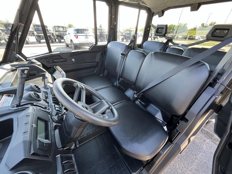 2027 CAN-AM Defender MAX DPS CAB HD10 UTV