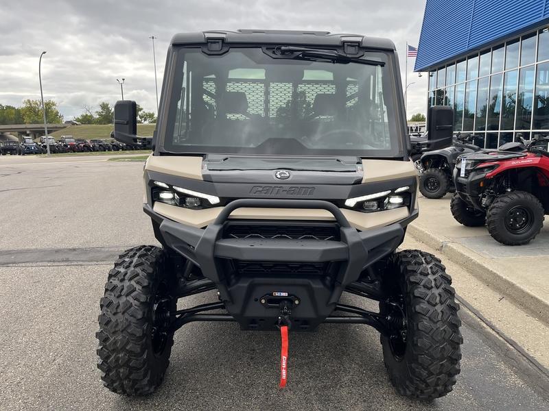 2027 CAN-AM Defender XU Limited UTV