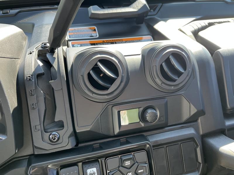 2026 CAN-AM Defender PRO Limited HD10 UTV