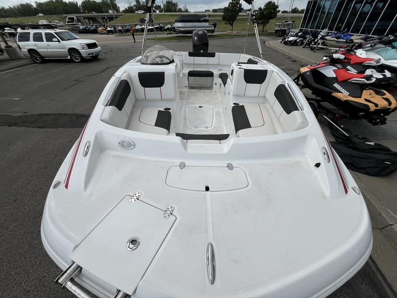 2022 TAHOE 1950 BOATS