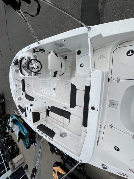 2022 TAHOE 1950 BOATS