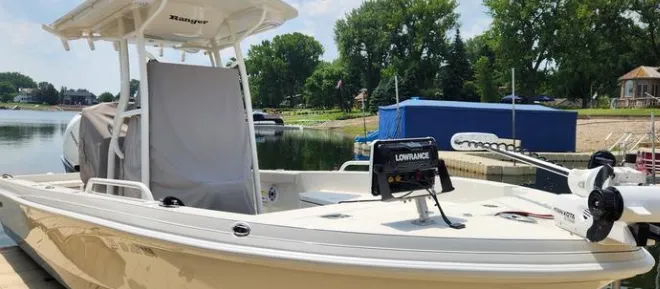 Read more about the article Navigating the World of Used Boats: Avoiding Common Mistakes
