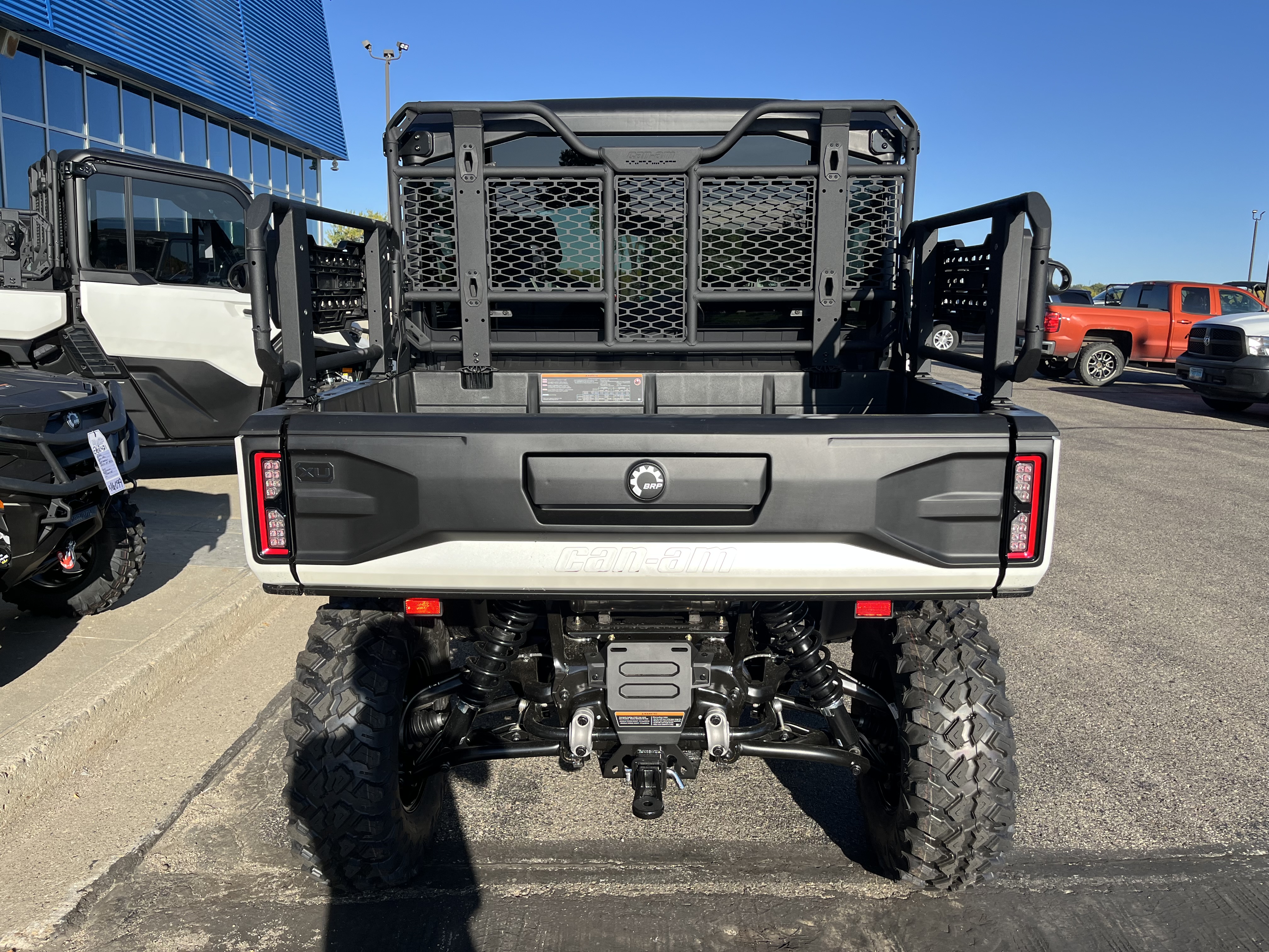 2027 CAN-AM Defender XU Limited UTV