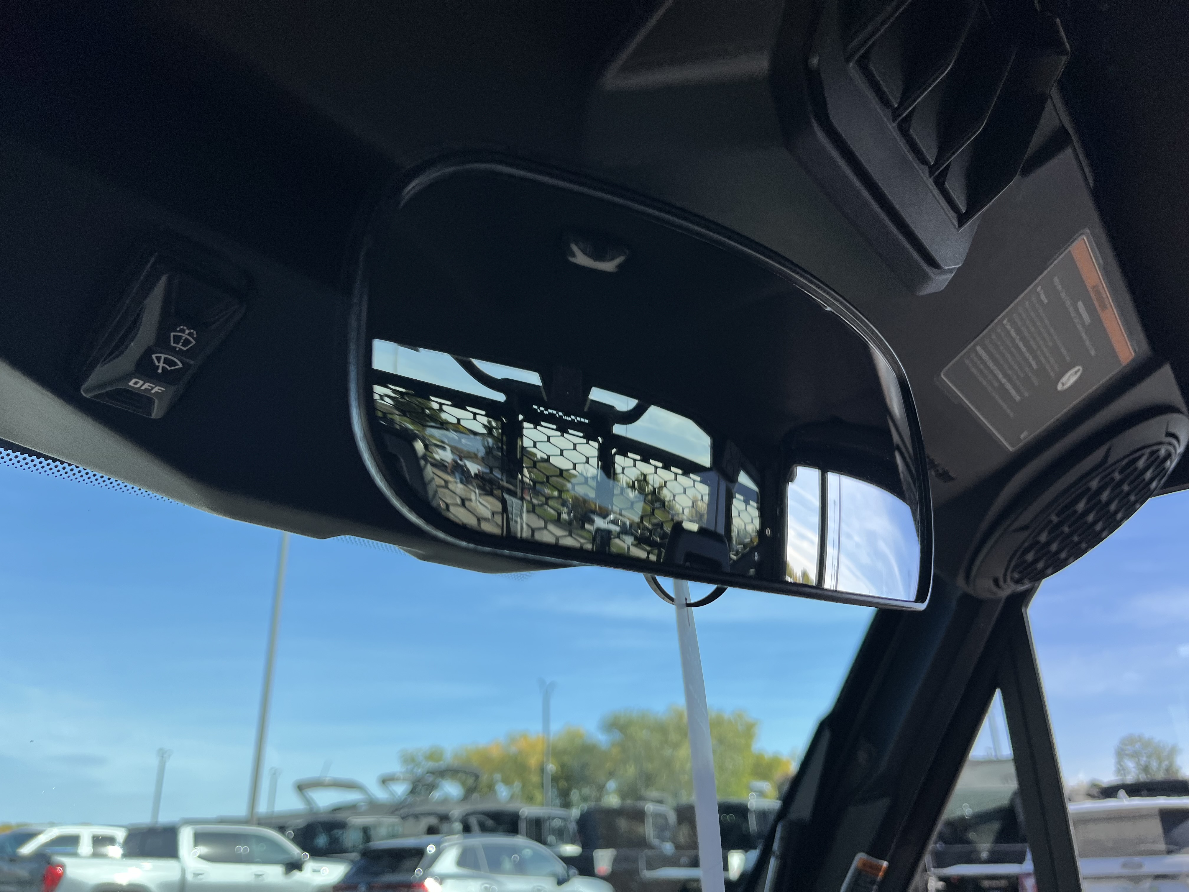 2027 CAN-AM Defender XU Limited UTV