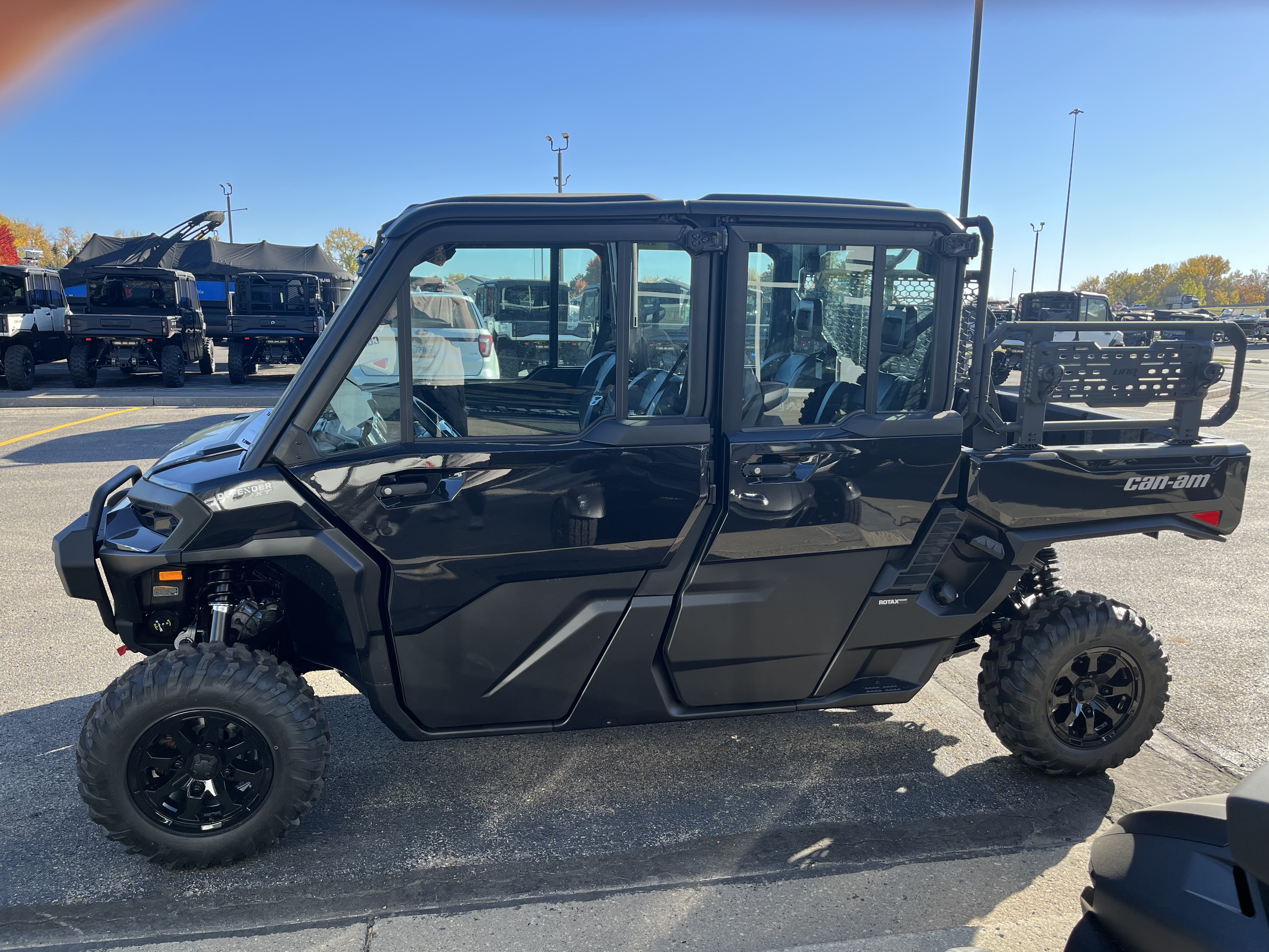 2027 CAN-AM Defender XU MAX XT HD10 UTV