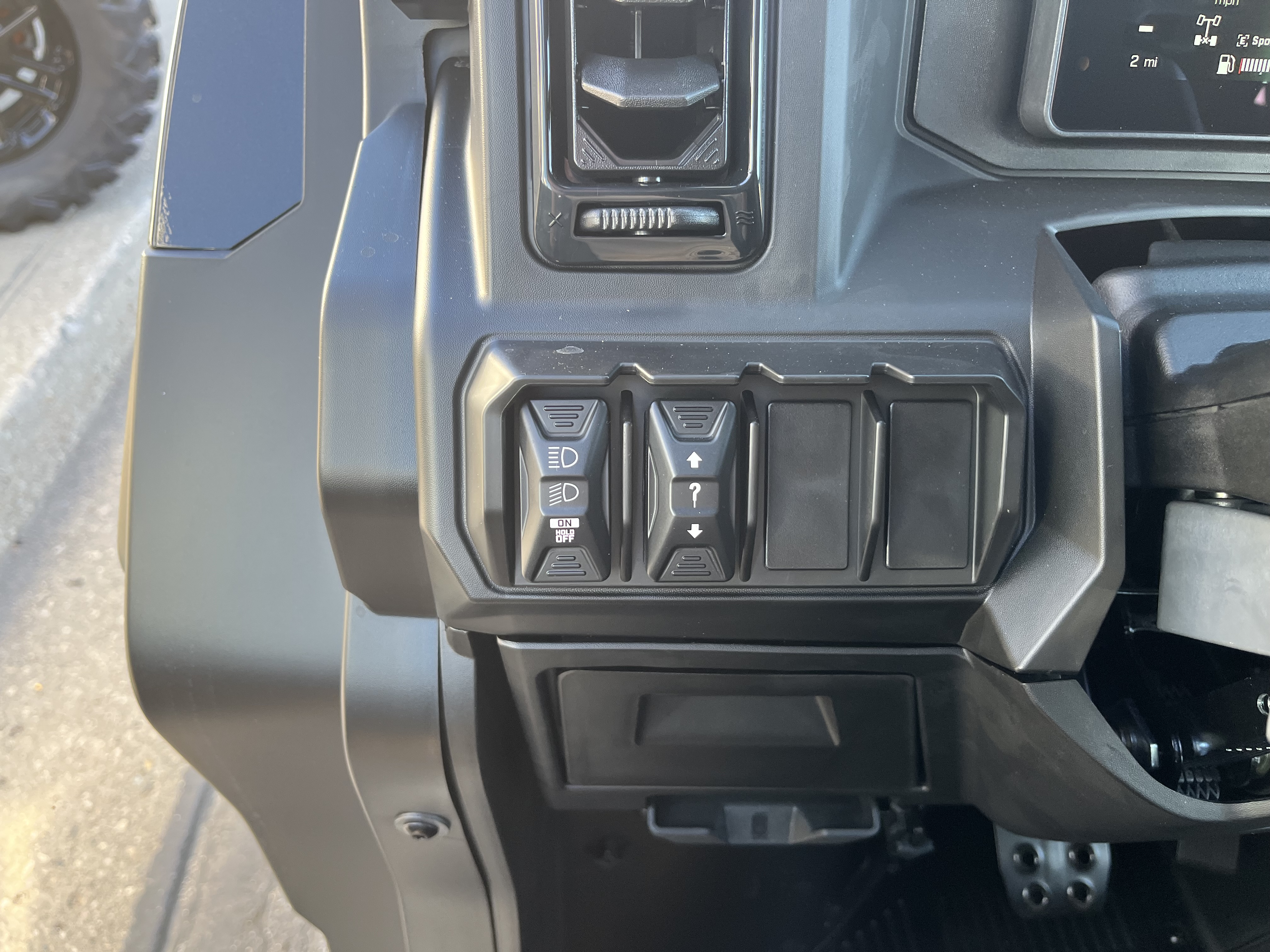 2027 CAN-AM Defender XU MAX XT HD10 UTV