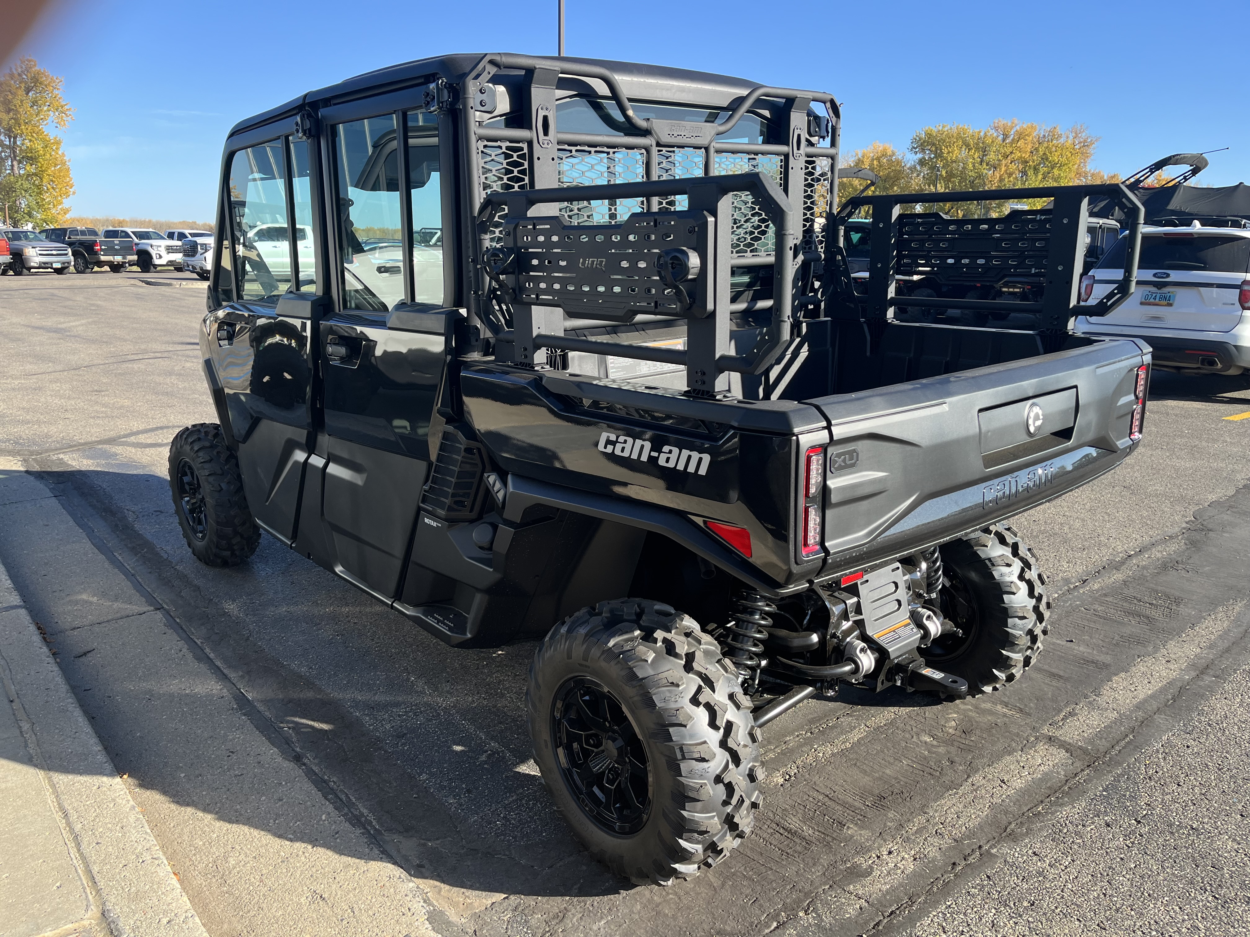 2027 CAN-AM Defender XU MAX XT HD10 UTV