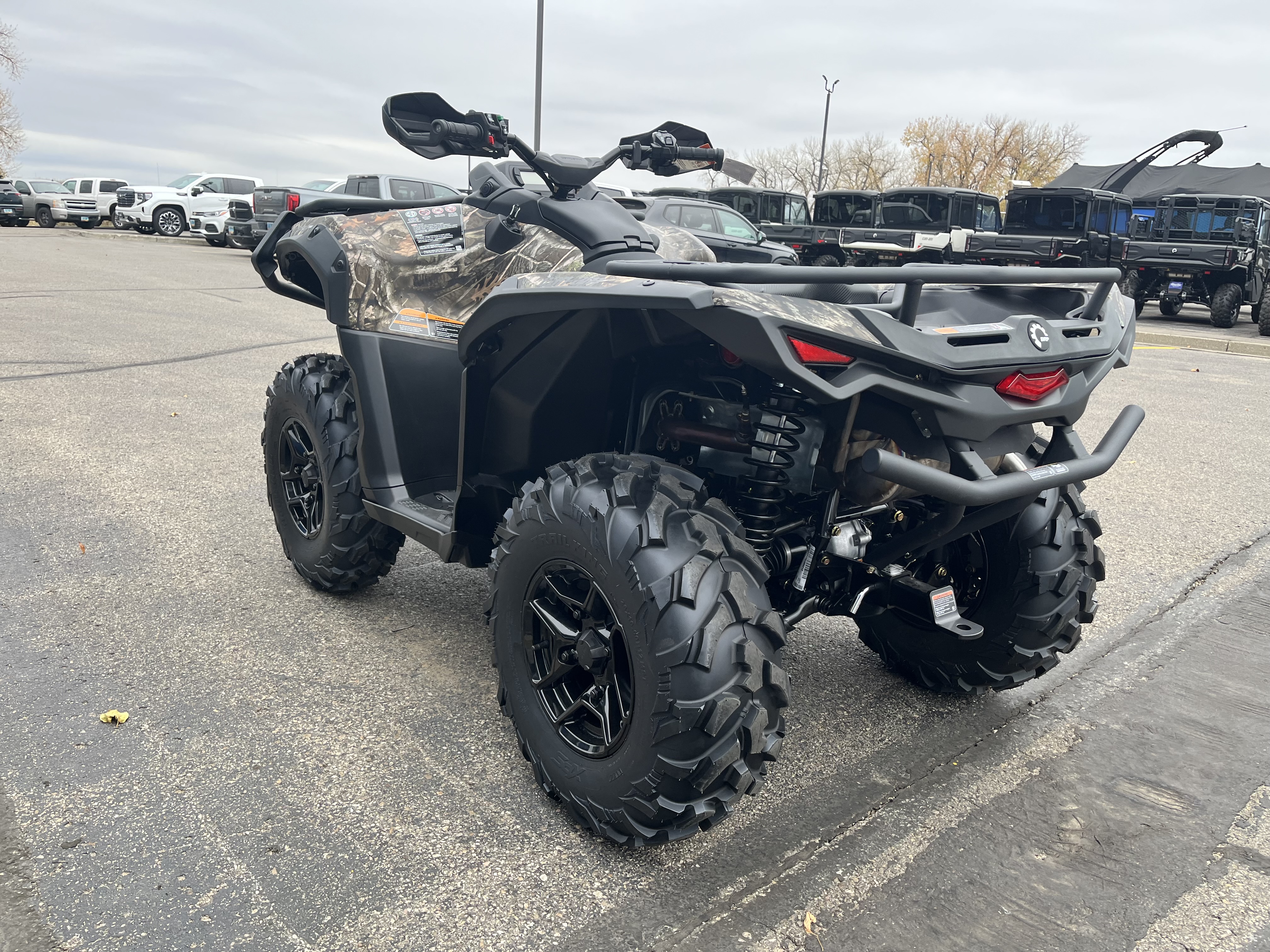 2027 CAN AM Outlander Pro XT HD7 Dark Wildland Camo ATV