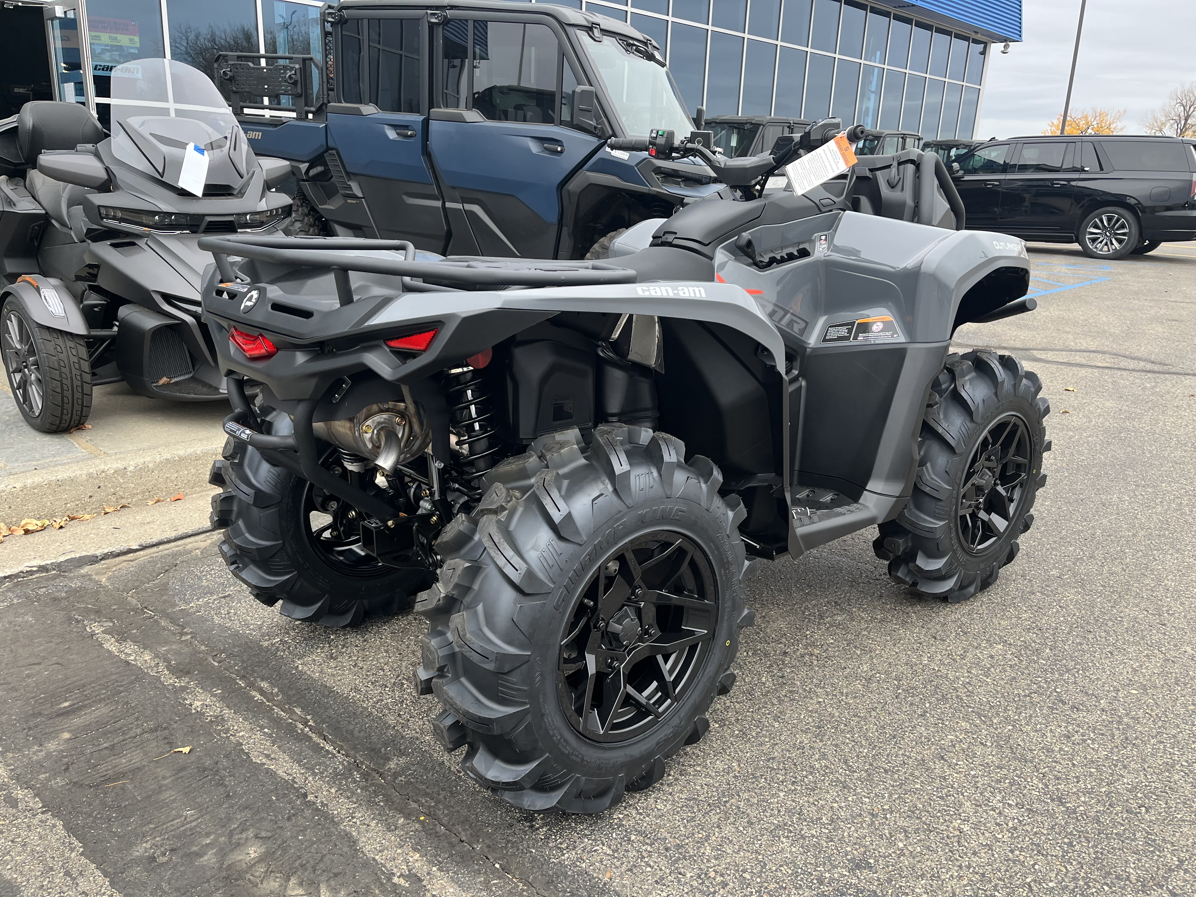 2027 CAN AM Outlander X MR 700 EFI ATV