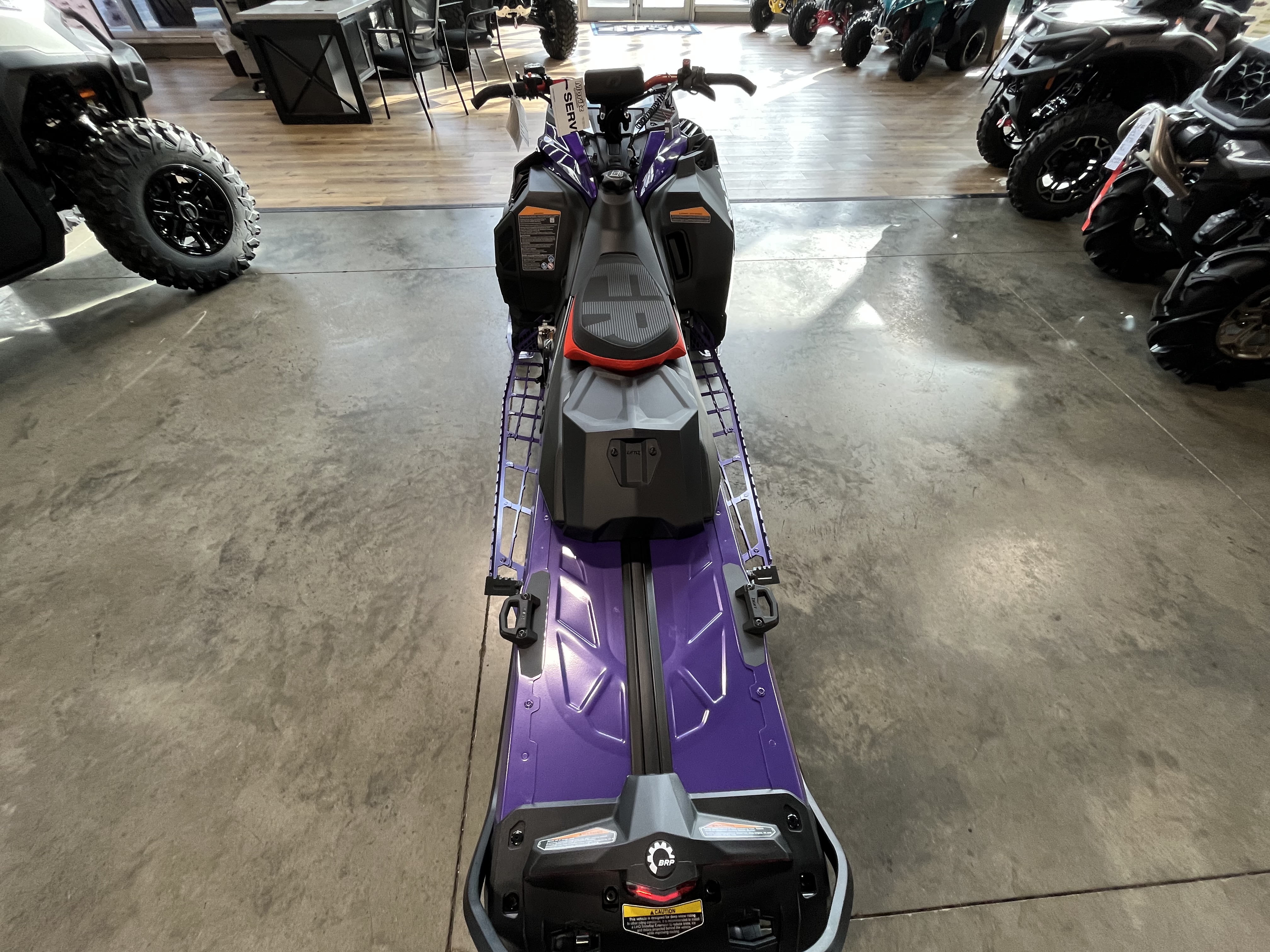 2027 SKI DOO FREERIDE 147 850 TURBO R POWDERMAX X-LIGHT 3.0" SHOT W/ 10.25" TOUCHSCREEN SNOWMOBILES