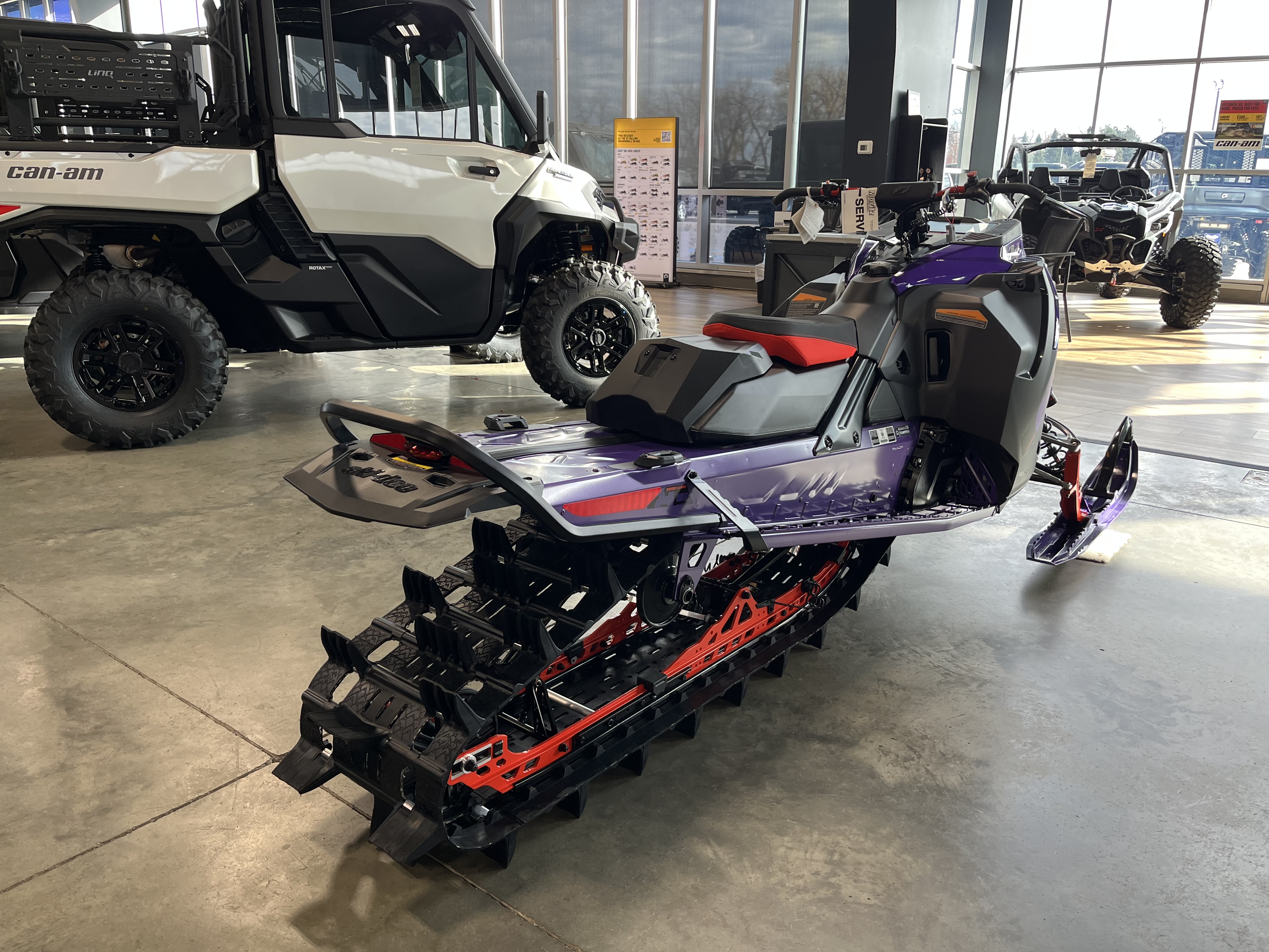 2027 SKI DOO FREERIDE 147 850 TURBO R POWDERMAX X-LIGHT 3.0" SHOT W/ 10.25" TOUCHSCREEN SNOWMOBILES